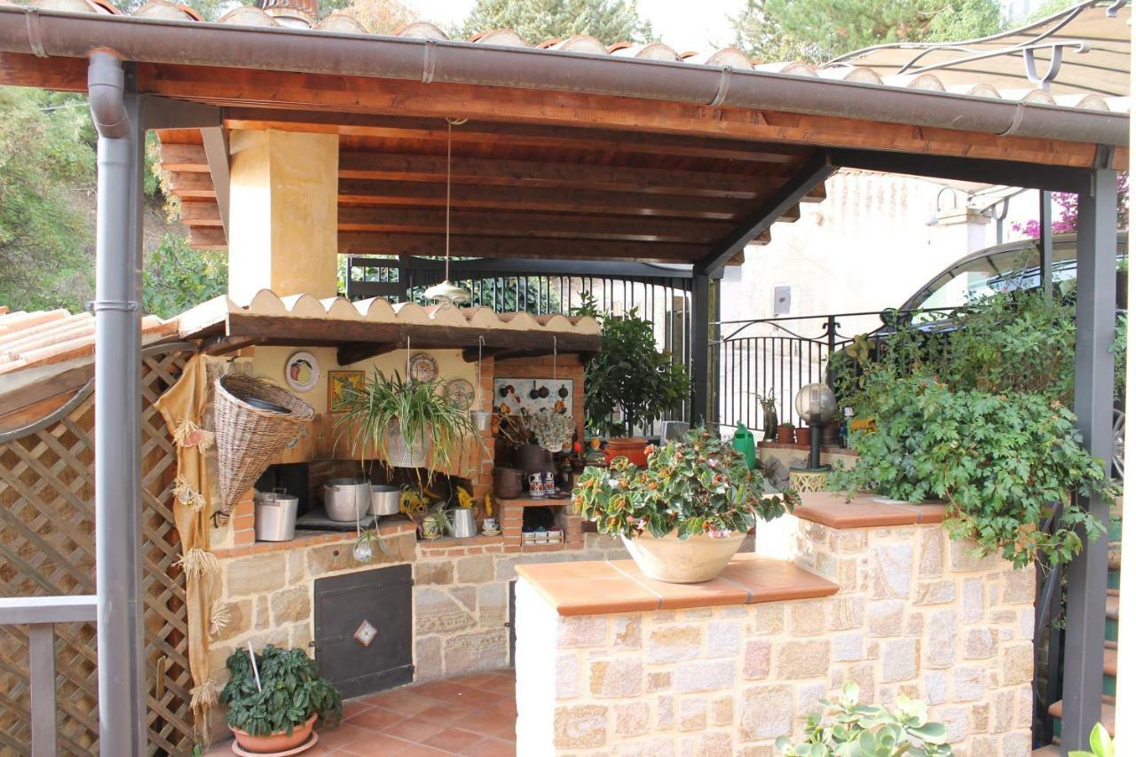 B&B Villa Letizia Castelbuono  Exteriér fotografie